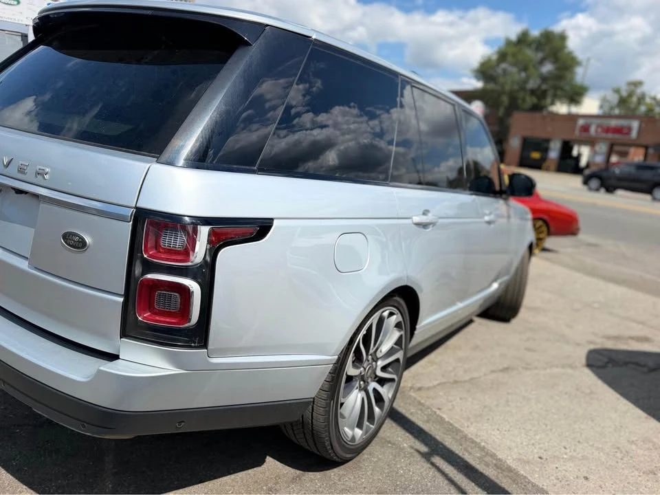 2018 Land Rover Range Rover L405 - Image 5 of 9