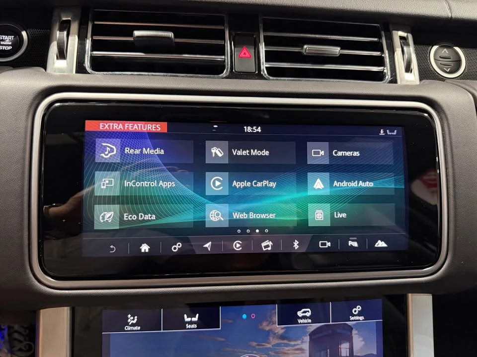 2018 Land Rover Range Rover L405 - Image 17 of 20