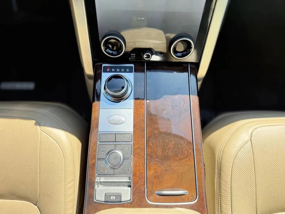 2018 Land Rover Range Rover L405 - Image 13 of 20