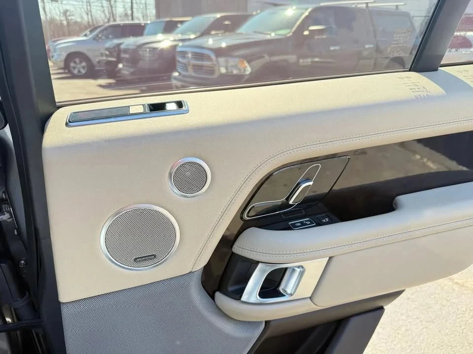 2018 Land Rover Range Rover L405 - Image 19 of 20