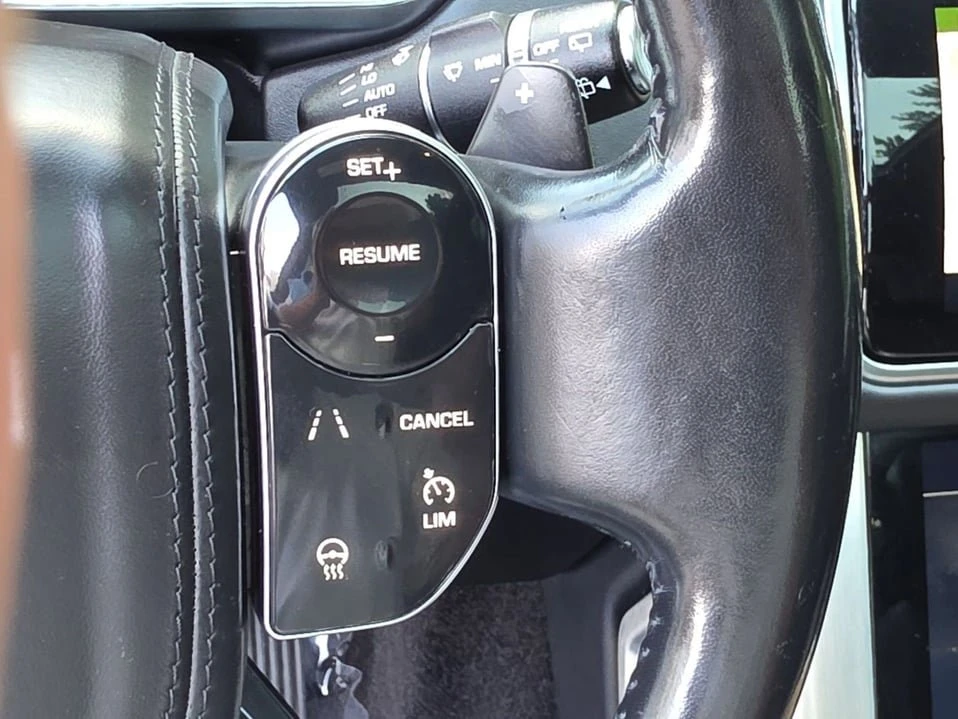 2018 Land Rover Range Rover L405 - Image 14 of 20
