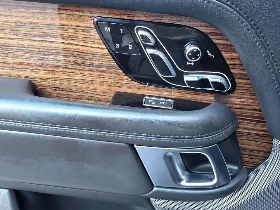 2018 Land Rover Range Rover L405 - Image 16 of 20
