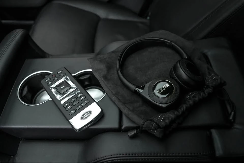 2018 Land Rover Range Rover L405 - Image 8 of 19