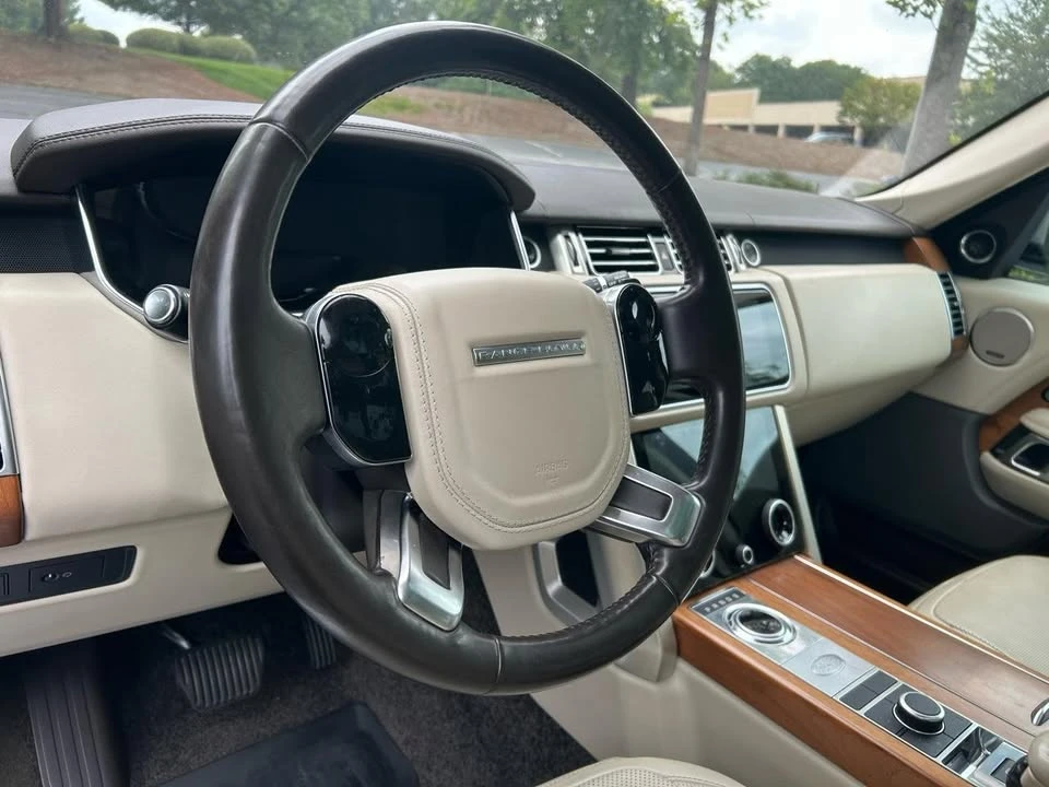 2018 Land Rover Range Rover L405 - Image 13 of 20