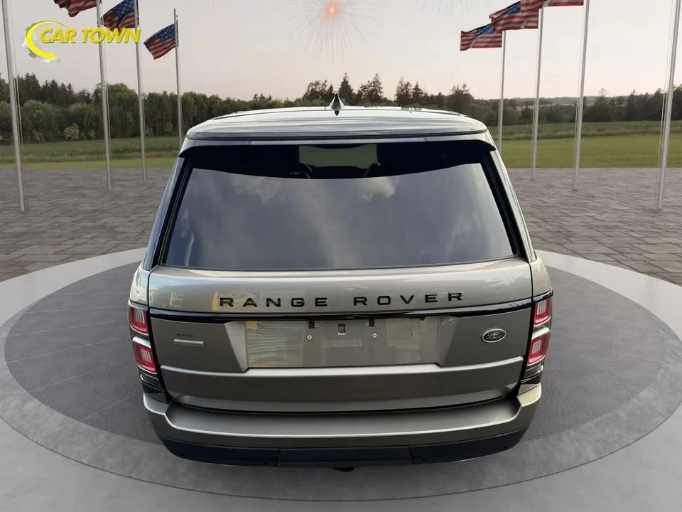 2018 Land Rover Range Rover L405 - Image 9 of 15