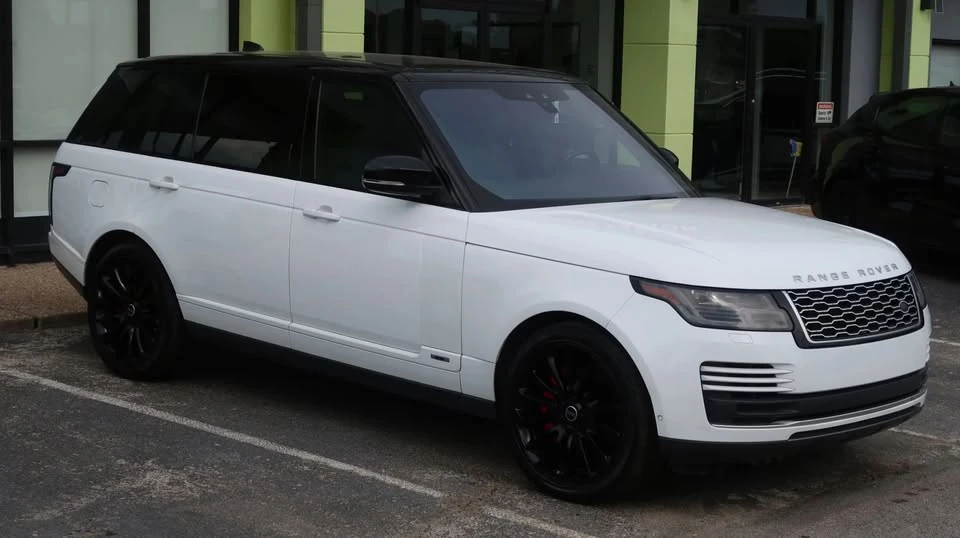 2018 Land Rover Range Rover L405 - Image 5 of 20
