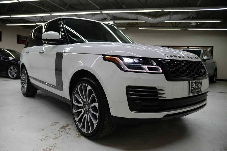 2018 Land Rover Range Rover L405 - Image 9 of 20