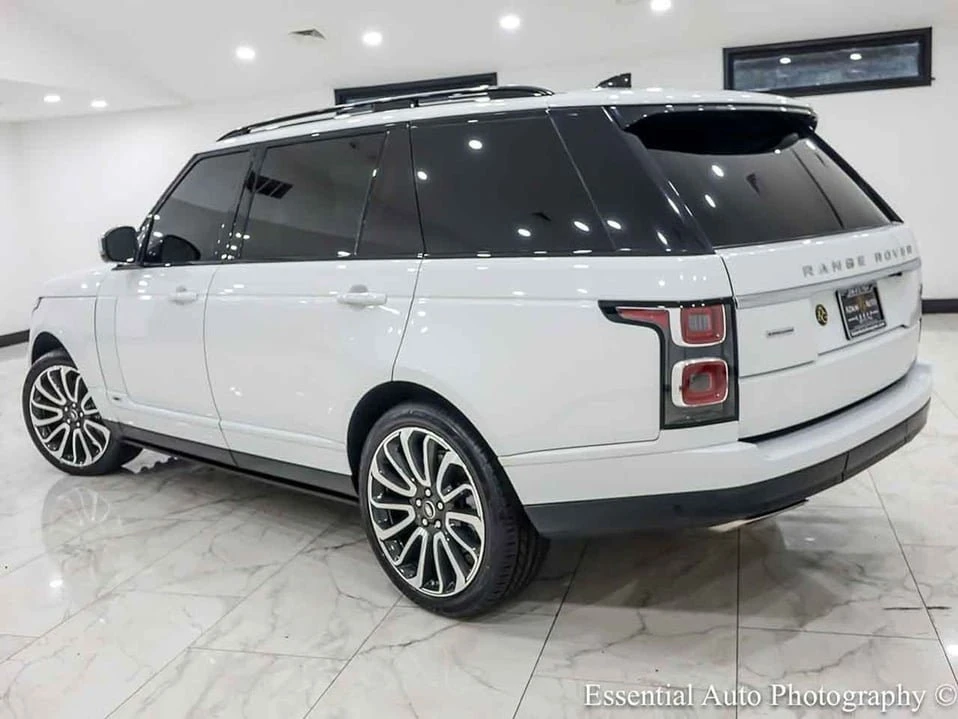 2018 Land Rover Range Rover L405 - Image 8 of 19