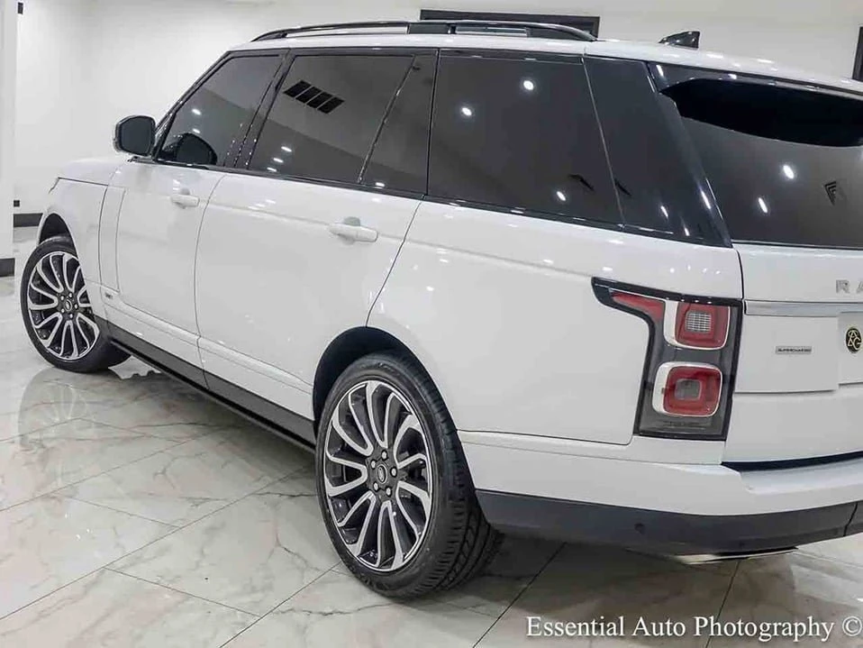 2018 Land Rover Range Rover L405 - Image 10 of 19
