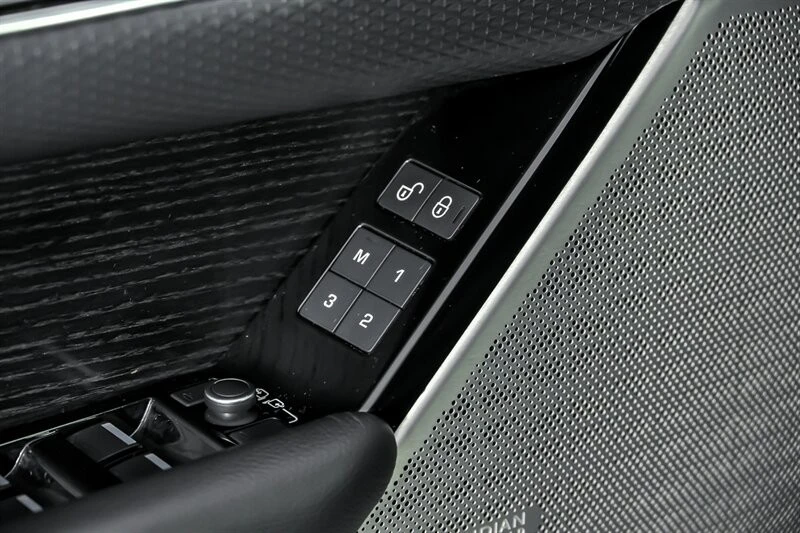 2018 Land Rover Range Rover L405 - Image 19 of 21