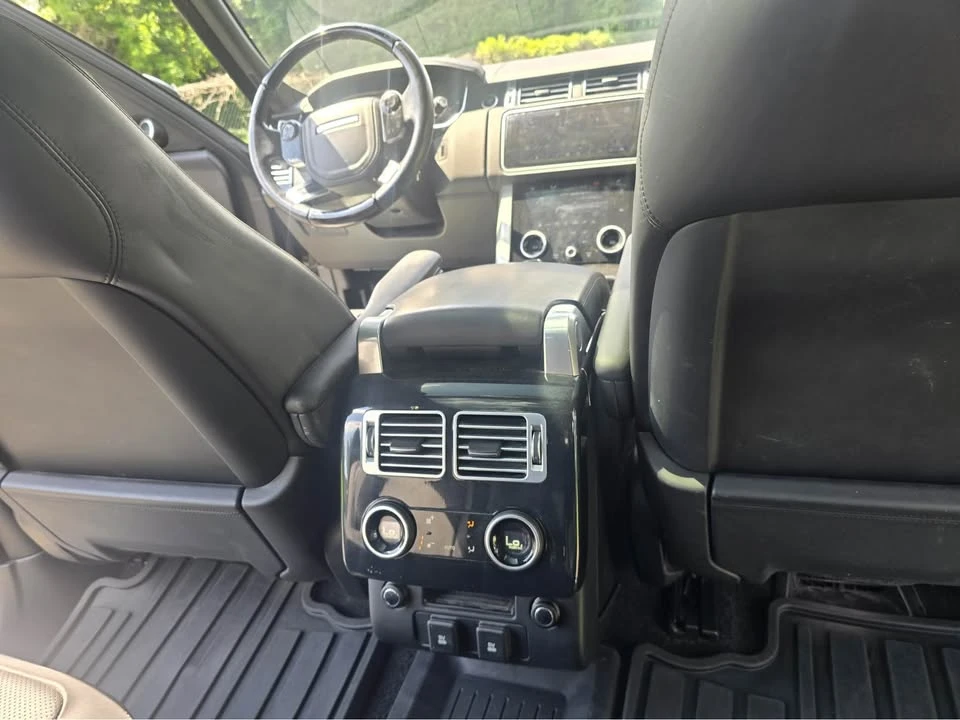 2018 Land Rover Range Rover L405 - Image 11 of 16
