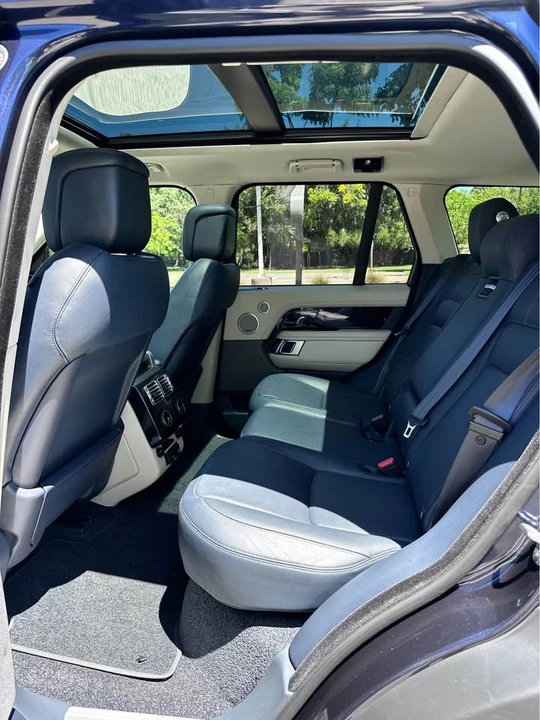 2018 Land Rover Range Rover L405 - Image 9 of 15