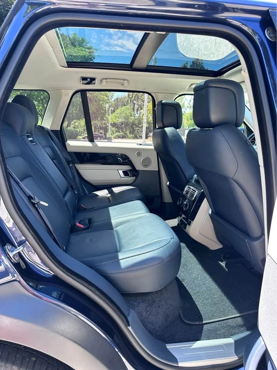 2018 Land Rover Range Rover L405 - Image 11 of 15