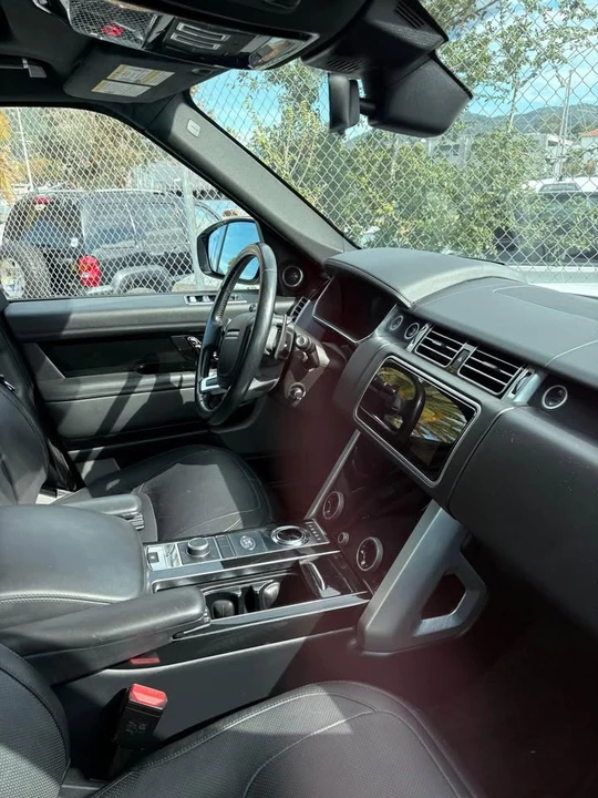 2018 Land Rover Range Rover L405 - Image 4 of 6