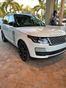 2018 Land Rover Range Rover P440 SE Sport Utility 4D