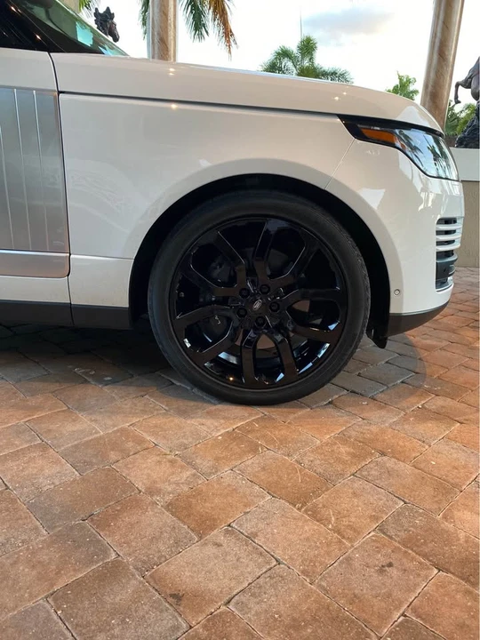 2018 Land Rover Range Rover L405 - Image 2 of 7