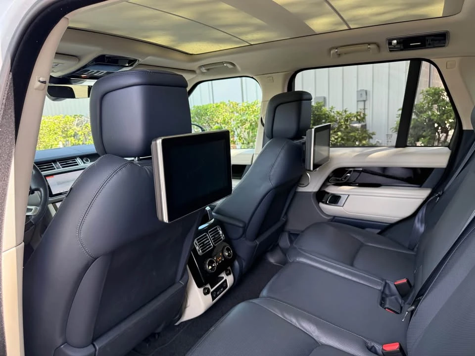 2018 Land Rover Range Rover L405 - Image 10 of 12