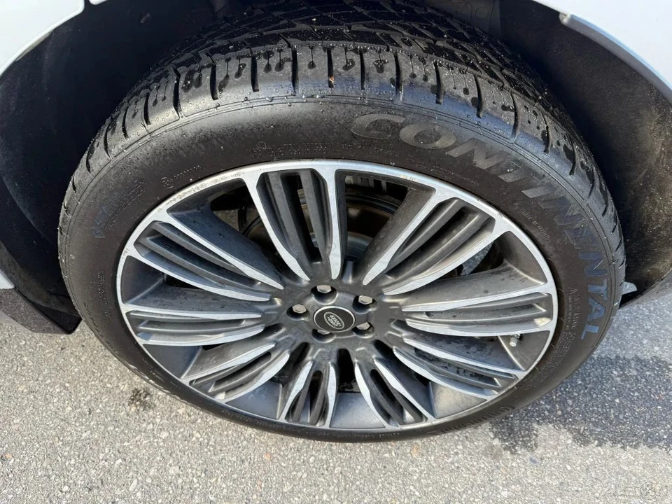 2018 Land Rover Range Rover L405 - Image 10 of 12