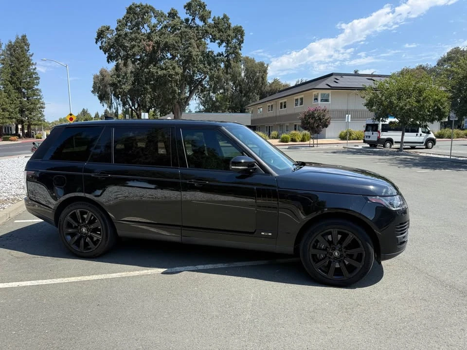 2018 Land Rover Range Rover L405 - Image 4 of 11