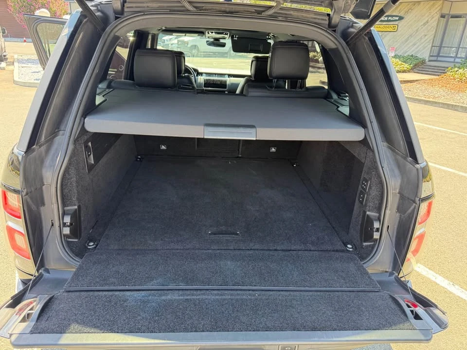 2018 Land Rover Range Rover L405 - Image 9 of 11