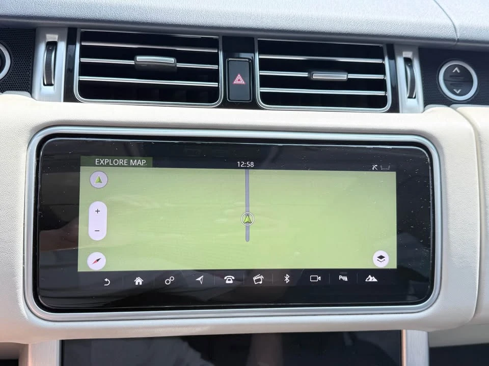 2018 Land Rover Range Rover L405 - Image 10 of 20