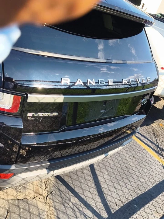2018 Land Rover Range Rover L405 - Image 3 of 8