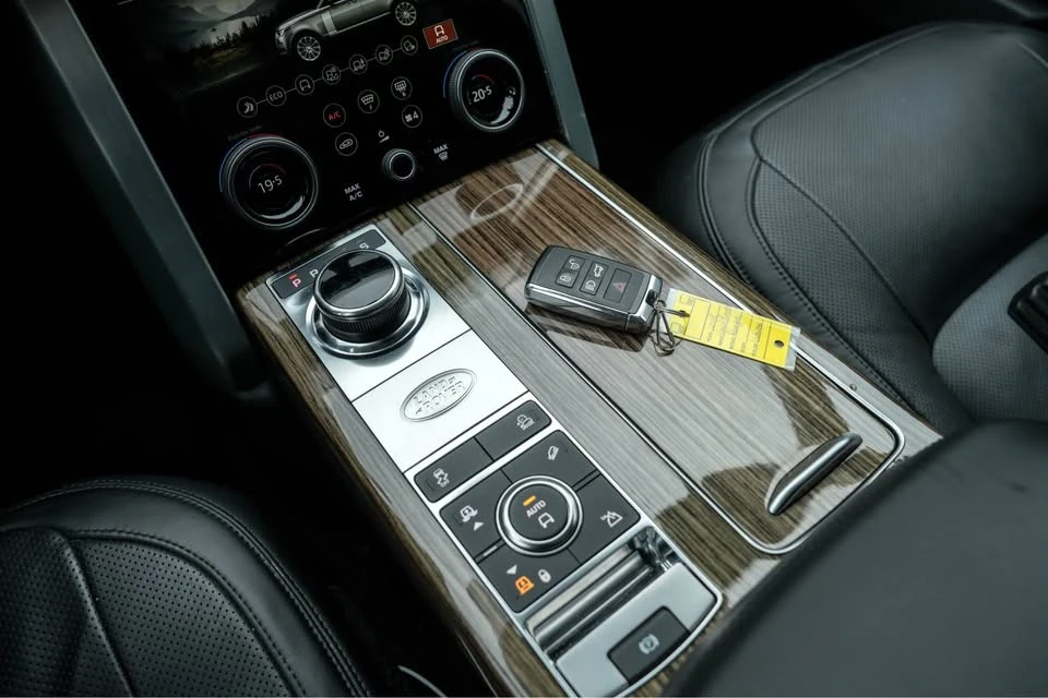 2018 Land Rover Range Rover L405 - Image 3 of 14