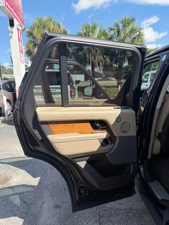 2018 Land Rover Range Rover L405 - Image 8 of 11