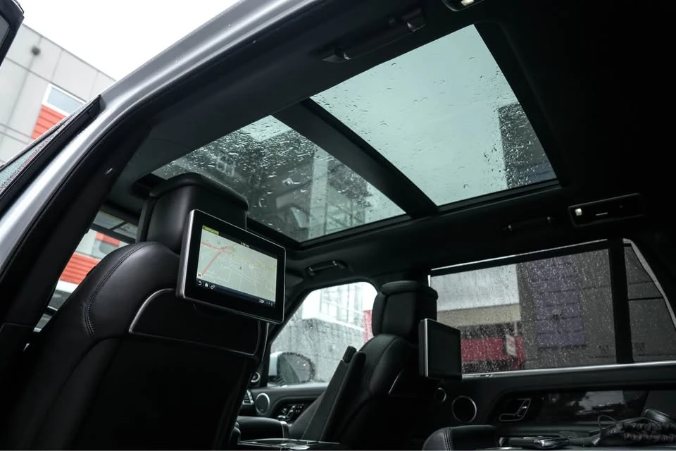 2018 Land Rover Range Rover L405 - Image 7 of 11