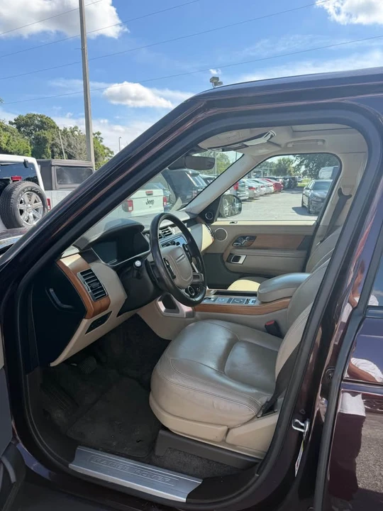 2018 Land Rover Range Rover L405 - Image 5 of 11