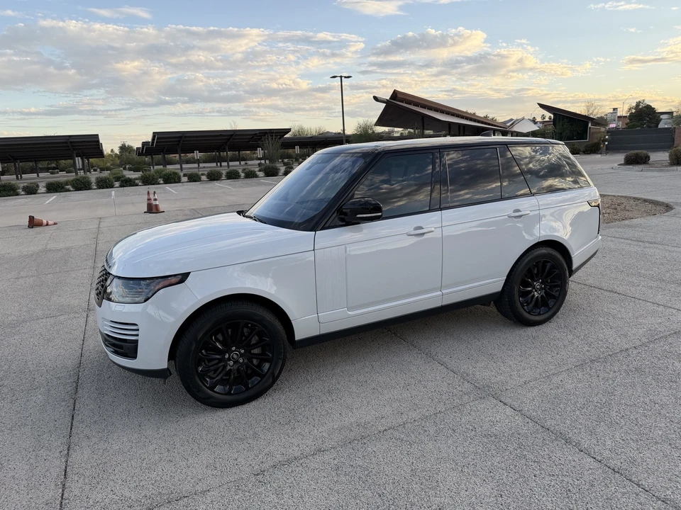 2018 Land Rover Range Rover L405 - Image 10 of 31