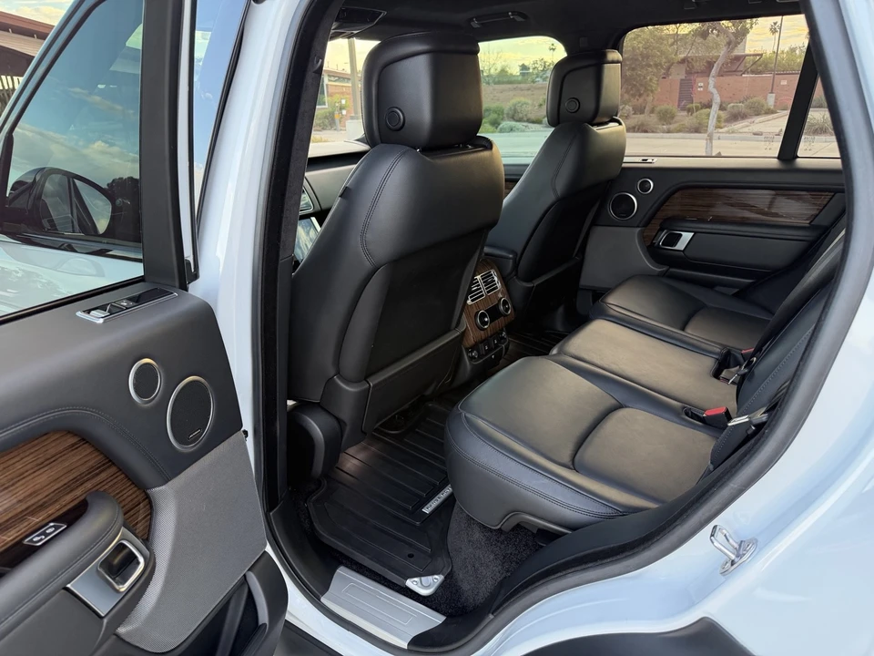 2018 Land Rover Range Rover L405 - Image 30 of 31
