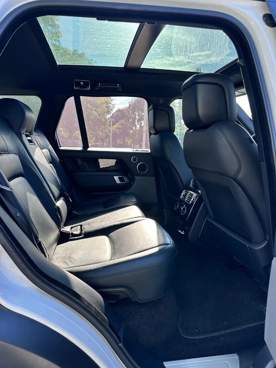 2018 Land Rover Range Rover L405 - Image 15 of 20