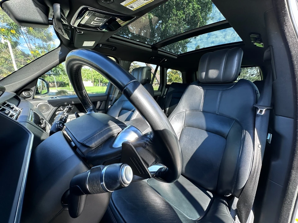 2018 Land Rover Range Rover L405 - Image 11 of 20