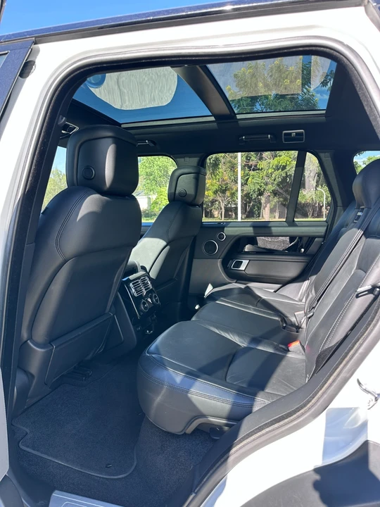 2018 Land Rover Range Rover L405 - Image 12 of 20