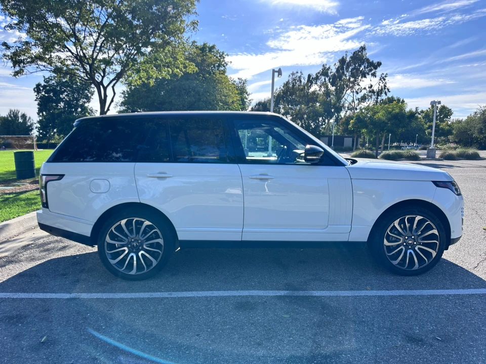 2018 Land Rover Range Rover L405 - Image 7 of 20