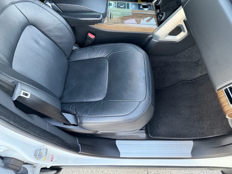 2018 Land Rover Range Rover L405 - Image 28 of 31