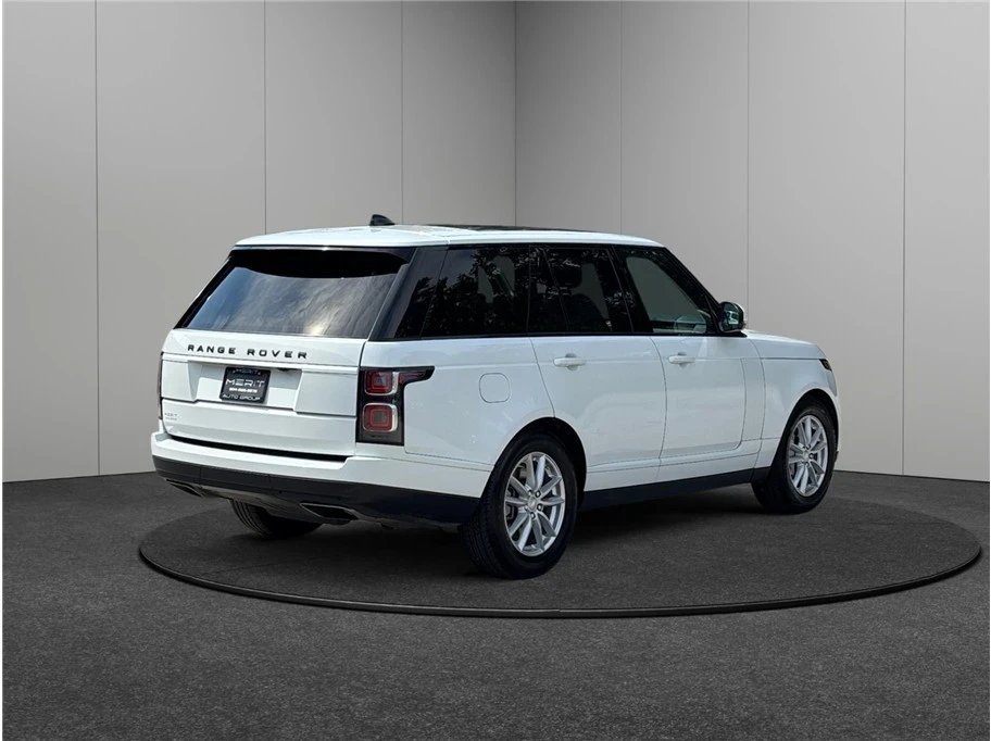 2018 Land Rover Range Rover L405 - Image 9 of 21