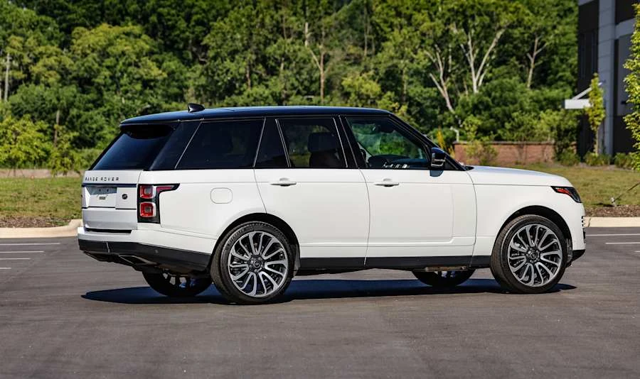 2018 Land Rover Range Rover L405 - Image 2 of 31