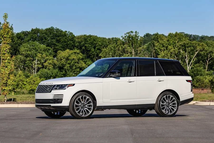 2018 Land Rover Range Rover L405 - Image 3 of 31