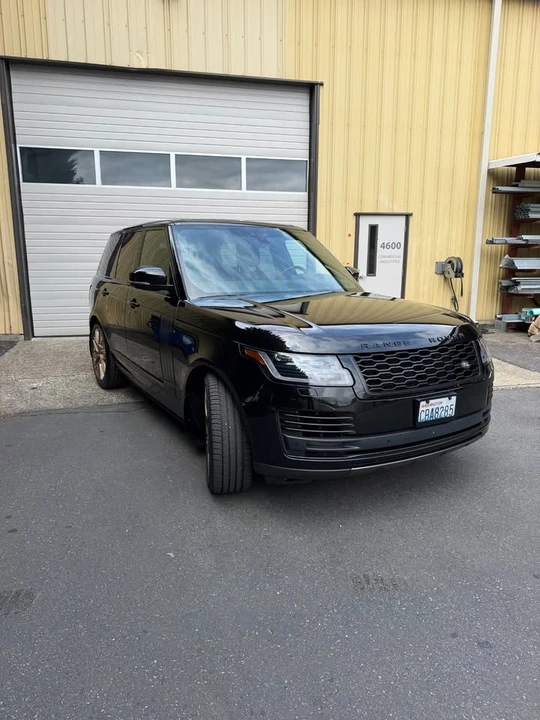 2018 Land Rover Range Rover L405 - Image 2 of 11
