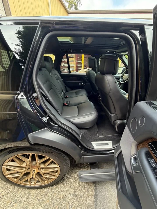 2018 Land Rover Range Rover L405 - Image 8 of 11