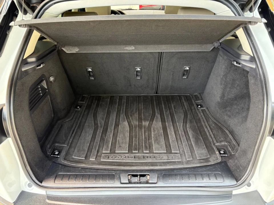 2018 Land Rover Range Rover L405 - Image 7 of 21