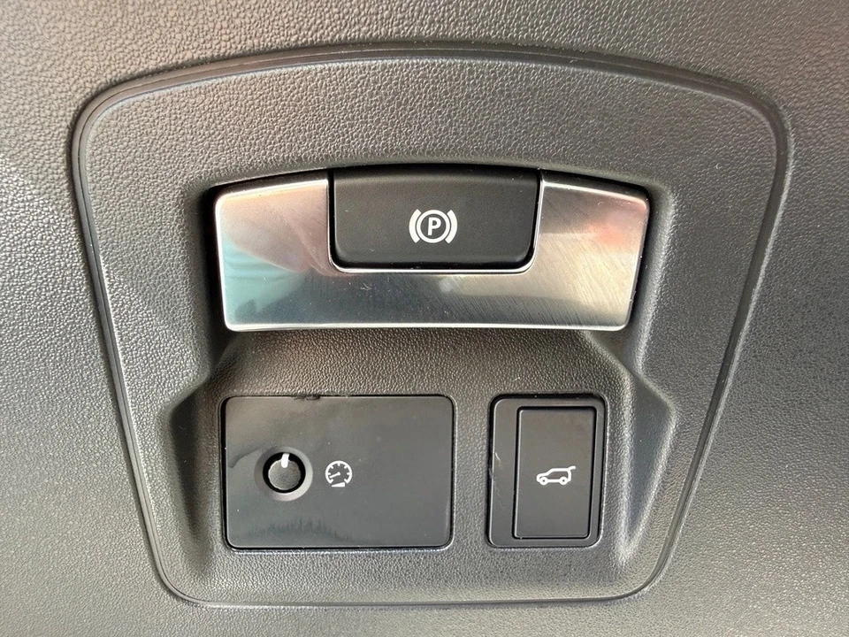 2018 Land Rover Range Rover L405 - Image 15 of 21