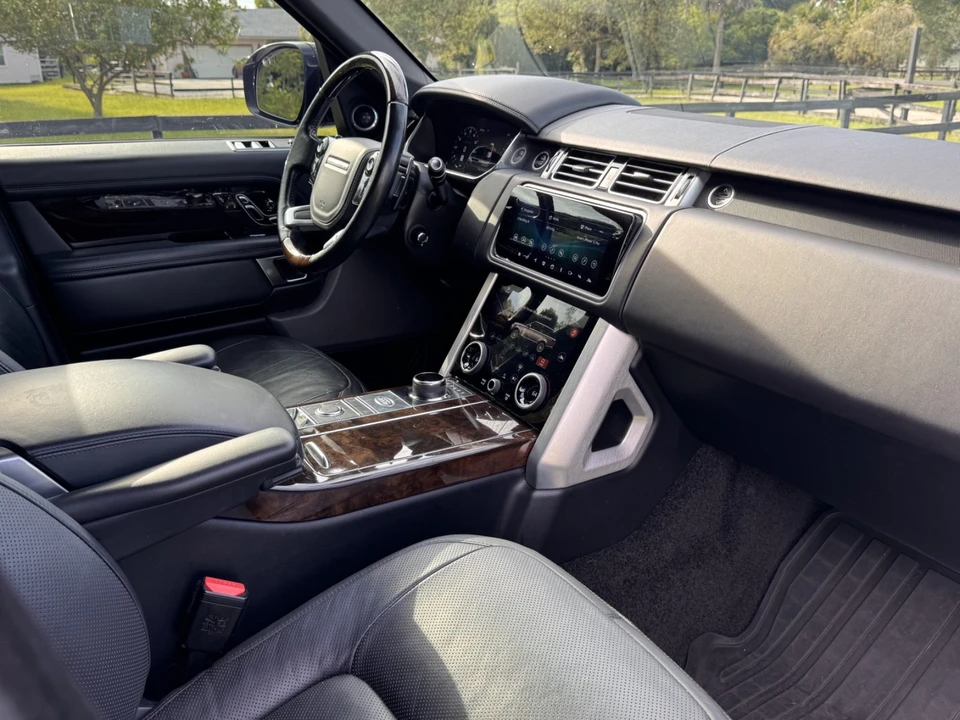 2018 Land Rover Range Rover L405 - Image 9 of 12