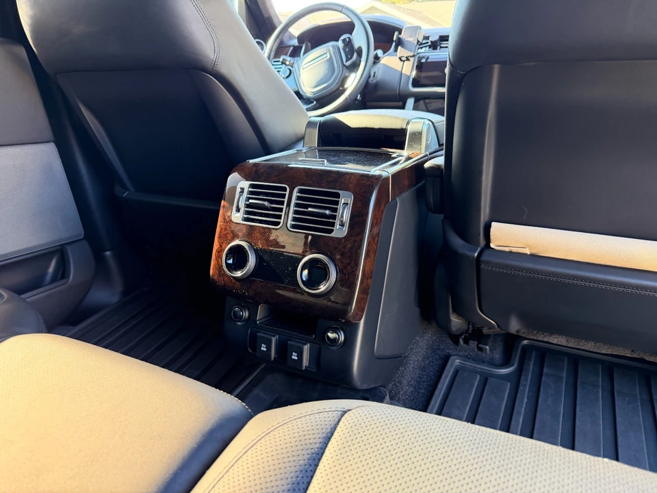 2018 Land Rover Range Rover L405 - Image 17 of 27