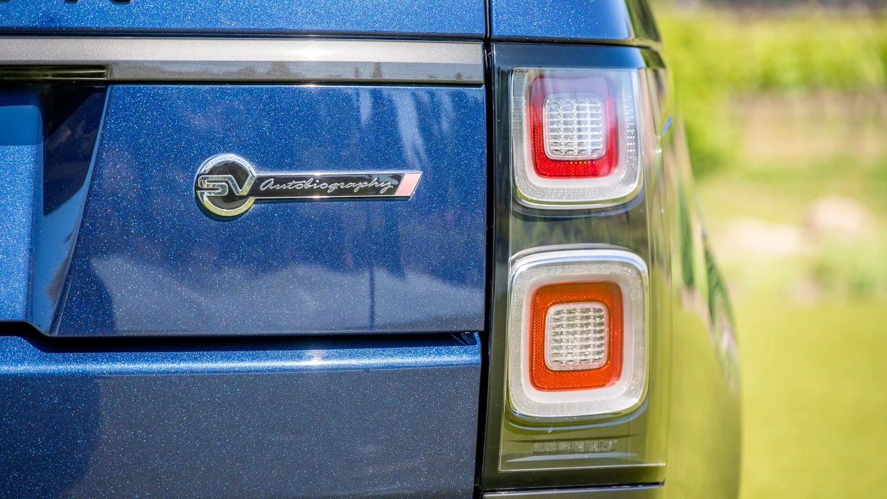 2018 Land Rover Range Rover L405 - Image 18 of 31