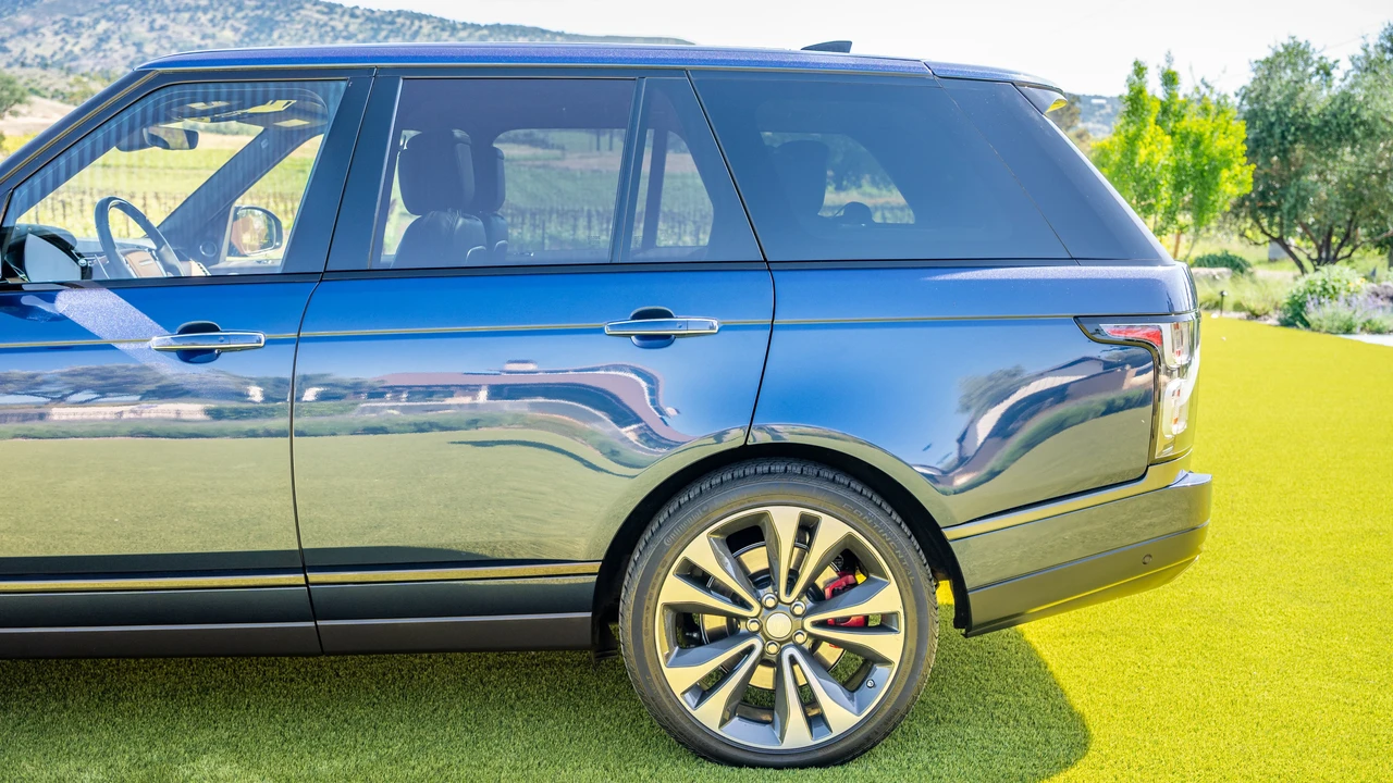 2018 Land Rover Range Rover L405 - Image 20 of 31