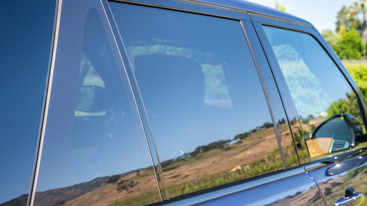 2018 Land Rover Range Rover L405 - Image 30 of 31
