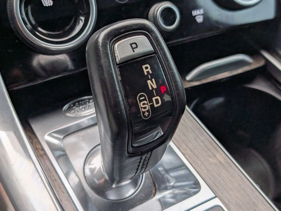 2018 Land Rover Range Rover Sport L494 - Image 22 of 26